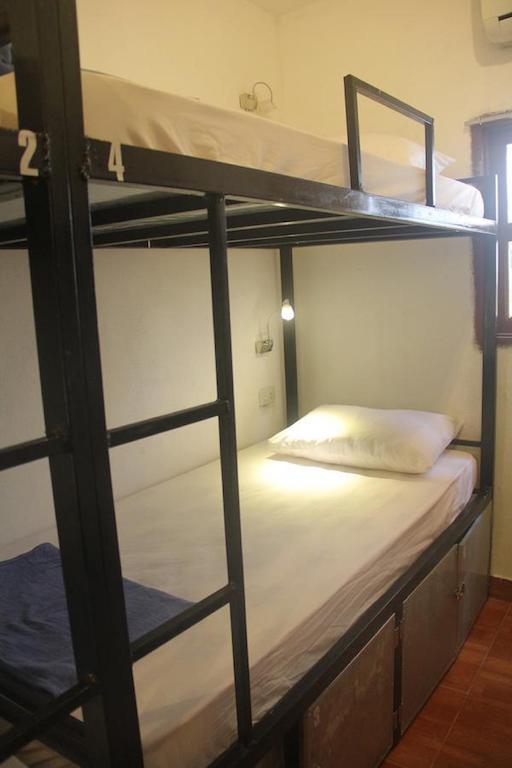Lpq Backpackers Hostel Luang Prabang Quarto foto